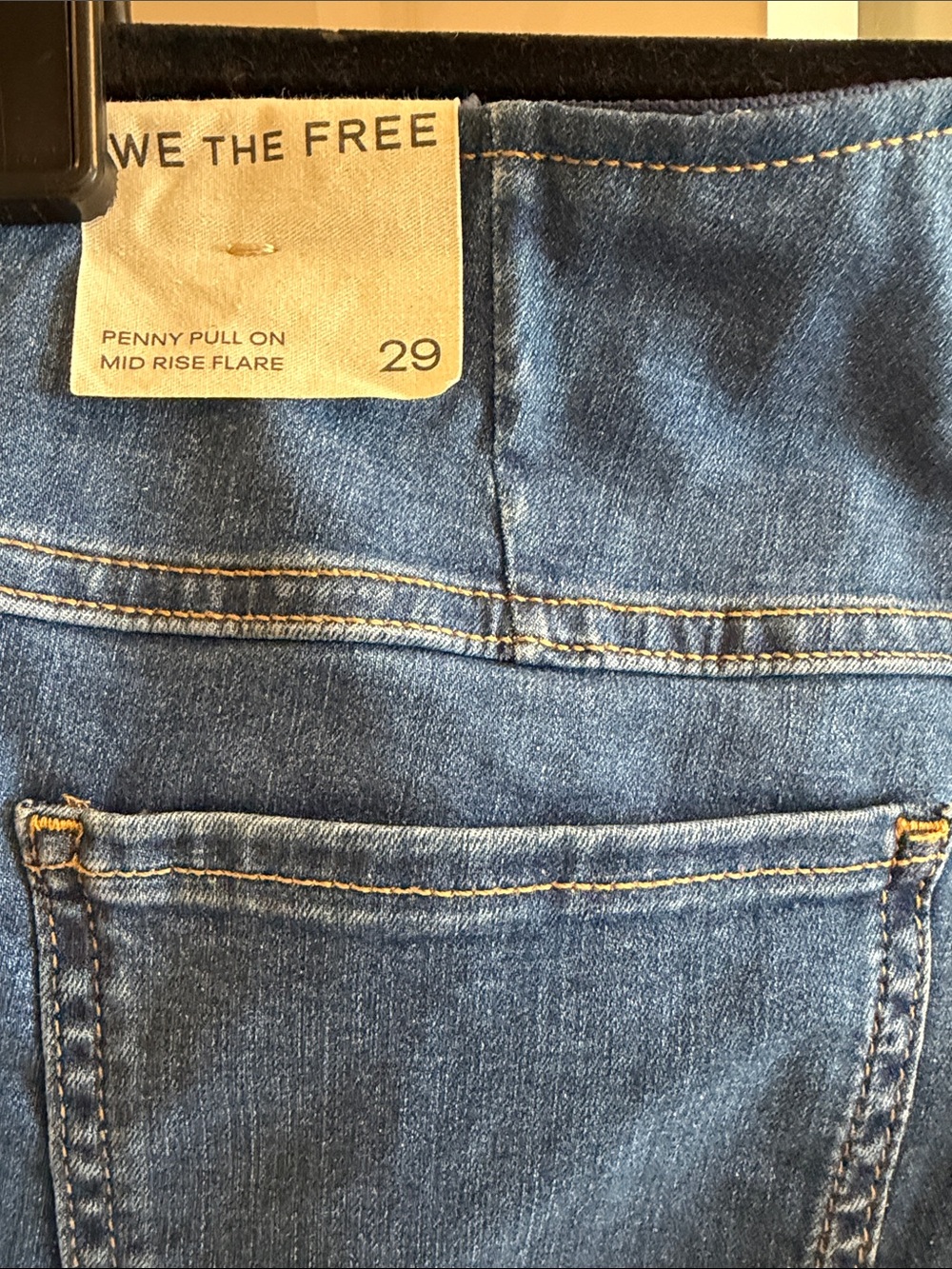We The Free Penny Pull-On Mid-Rise Flare Jeans in Blue Wash 29 Tall RARE
